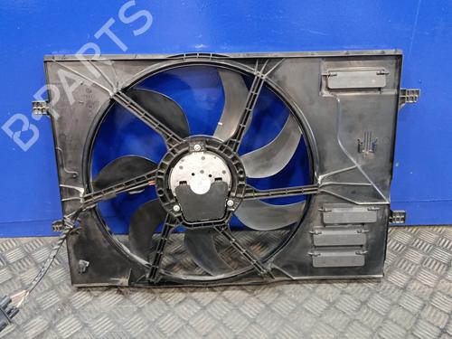 Used Radiator fan SEAT LEON (5F1) [2012-2021]  18297004