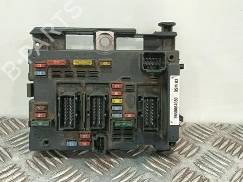 Used Fuse box Fuse box PEUGEOT 307 SW (3H) 1.6 HDI 110 (109 hp) 33122863 33122863