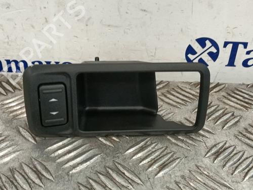 Used Left rear window switch FORD KUGA I 2.0 TDCi (140 hp) 31191484
