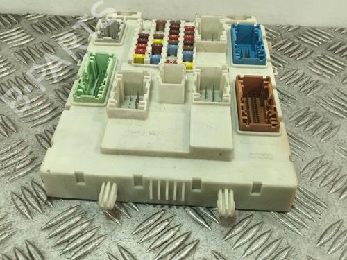 Fuse box VOLVO V40 Hatchback (525) D3 | BP33290890E1 - Image 4