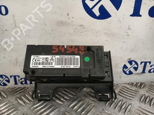Used Electronic module PEUGEOT 3008 I MPV (0U_) 1.6 HDi (109 hp) 31947854