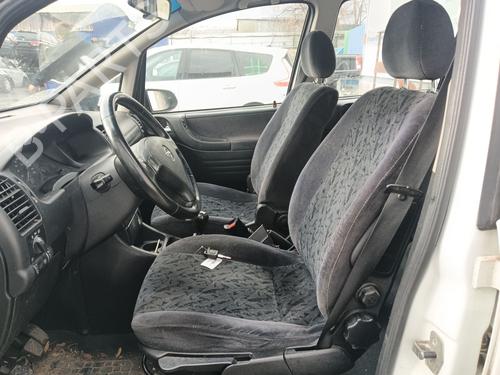 Left mirror OPEL ZAFIRA A MPV (T98) 2.0 DTI 16V (F75) | BP32205619C26 