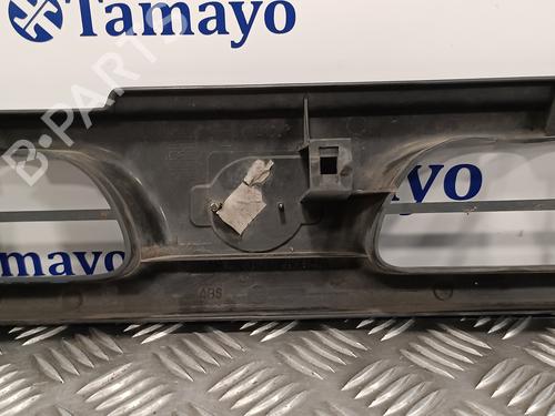 Grille NISSAN TERRANO II (R20) 2.7 TDi 4WD | BP16247264C40 