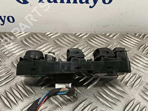 Left front window switch BMW X3 (F25)  | BP24642960I27 