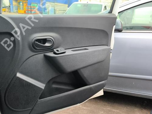 Used Front right panel Front right panel DACIA DOKKER Box Body/MPV 1.5 dCi 75 / Blue dCi 75 (FEJW, FEAH) (75 hp) 40221199 40221199