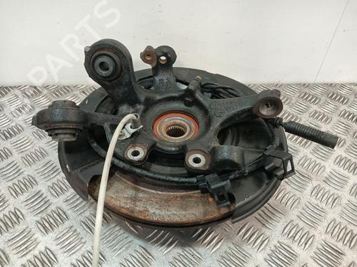 Used Left rear steering knuckle Left rear steering knuckle BMW 1 (E81) 118 d (143 hp) 33986986 33986986