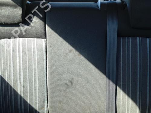 Used Rear center seatbelt Rear center seatbelt FIAT GRANDE PUNTO (199_) 1.3 D Multijet (199.AXD11, 199.AXD1A, 199.AXD1B,... (90 hp) 34170382 34170382