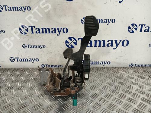 Pedal PEUGEOT 3008 I MPV (0U_) 1.6 HDi (109 hp) 31758872