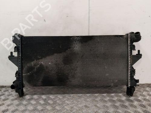 Used Water radiator Water radiator 38564404 38564404