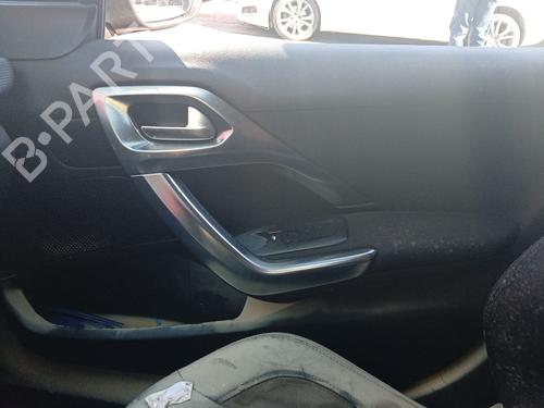 Used Front right panel Front right panel PEUGEOT 2008 I (CU_) 1.2 THP 130 / PureTech 130 (130 hp) 40298911 40298911