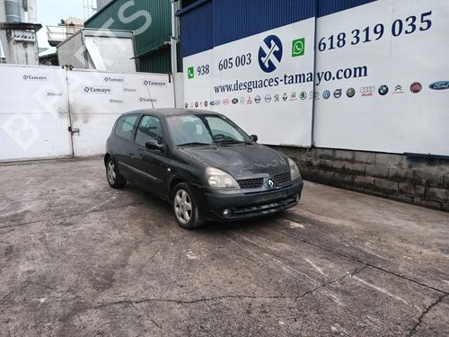 Gebruikte RENAULT CLIO II (BB_, CB_) 1.5 dCi (B/CB08) (82 hp) 4368629 Onderdelen