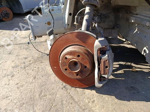 Used Left front steering knuckle BMW 3 Convertible (E93) 330 d (231 hp) 30135677