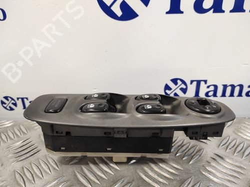 Left front window switch HYUNDAI ACCENT II (LC)  | BP15725684I27 