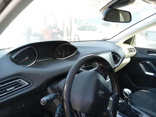 Used Dashboard Dashboard PEUGEOT 308 II (LB_, LP_, LW_, LH_, L3_) 1.5 BlueHDi 130 (131 hp) 34158411 34158411