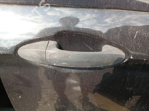 Used Front right exterior door handle Front right exterior door handle 37662882 37662882
