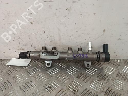 Used Injection rail Injection rail 39593139 39593139
