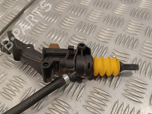Clutch slave cylinder FORD TRANSIT V363 Van (FCD, FDD)  | BP16562028M113 