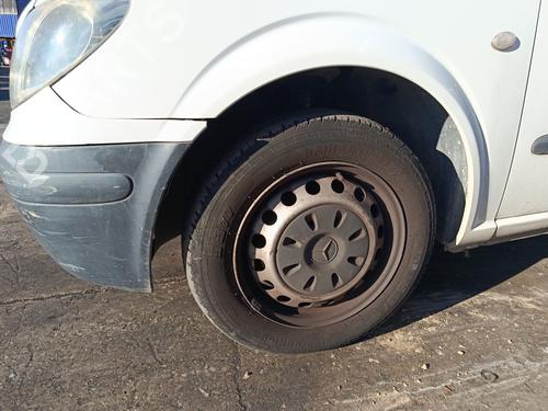 Used Left front brake caliper MERCEDES-BENZ VITO / MIXTO Van (W639) 115 CDI (639.601, 639.603, 639.605) (150 hp) 30274512