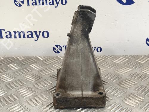 Engine mount MERCEDES-BENZ SPRINTER 2-t Van (B901, B902) 210 D (901.461, 901.462, 902.461, 902.462) | BP19120081M89