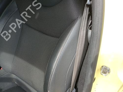 front-left-seatbelt-renault-wind-e4m_-2010-34545030 main image