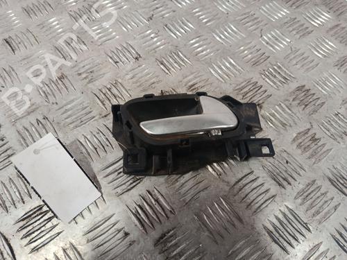 Used Front right interior door handle Front right interior door handle 39499866 39499866