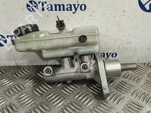 Used Brake master cylinder RENAULT MASTER III Van (FV) 2.3 dCi 125 FWD (FV0C, FV0D, FV0G, FV0H, FV0J, FV0K,... (125 hp) 29999148