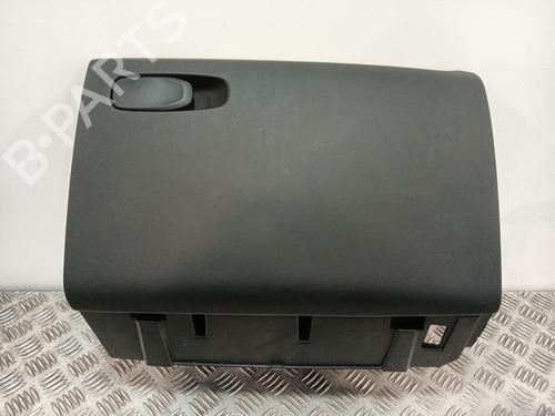 Used Glove box Glove box VOLVO V40 Hatchback (525) D3 (150 hp) 33273486 33273486