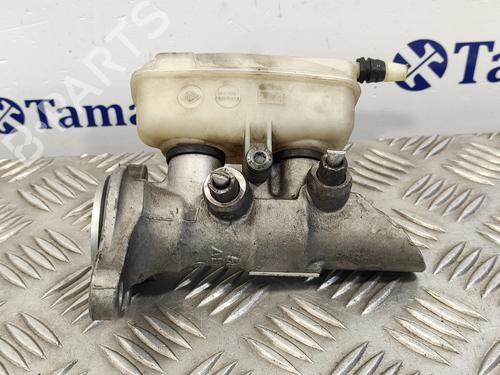 Used Brake master cylinder RENAULT SCÉNIC III (JZ0/1_) [2008-2016]  17392219