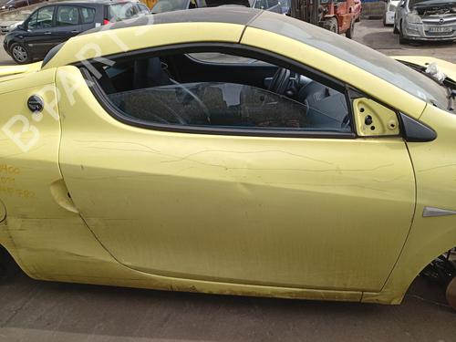 Used Right front door Right front door RENAULT WIND (E4M_) 1.2 TCe 100 (E4MF) (102 hp) 34545049 34545049