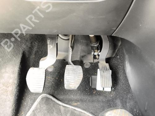 Used Clutch pedal Clutch pedal 38461236 38461236