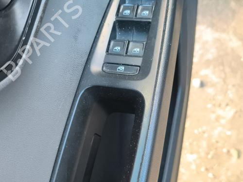 Used Left front window switch Left front window switch SEAT LEON (5F1) 2.0 TDI (110 hp) 40220309 40220309