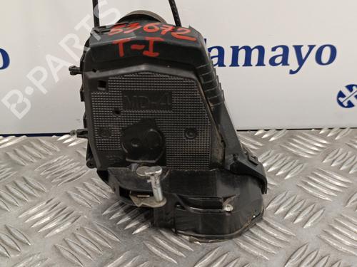 Used Rear left lock TOYOTA YARIS (_P9_) 1.4 D-4D (NLP90_, NLP90R) (90 hp) 15407667