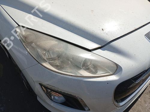 Used Right headlight Right headlight PEUGEOT 308 SW I (4E_, 4H_) 1.6 HDi (112 hp) 36643519 36643519