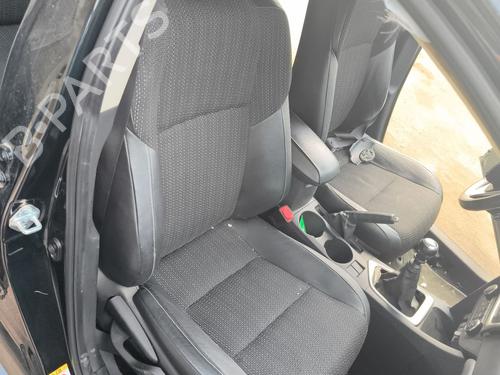 Sæde højre fortil Sæde højre fortil TOYOTA AURIS (_E18_) 1.6 (ZRE181_, ZRE185_, ZRE185R, ZRE181R) (132 hp) 38951308 38951308