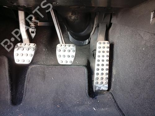 Used Pedal Pedal MERCEDES-BENZ SLK (R171) 200 Kompressor (171.442) (163 hp) 36491782 36491782