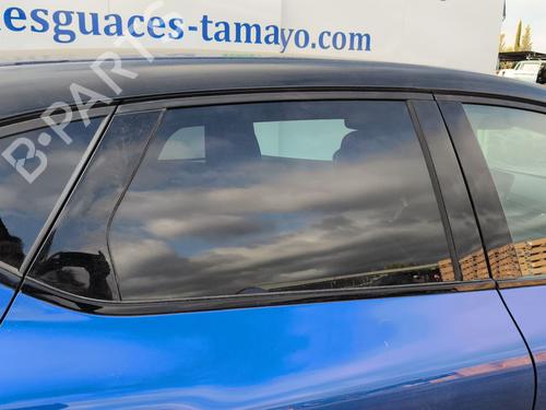 rear-right-door-window-renault-captur-ii-hf_-2020-39137319 main image