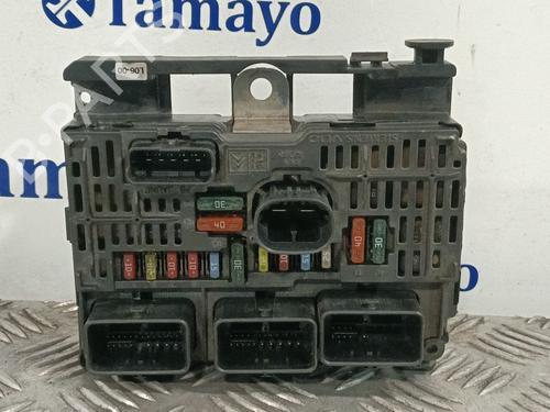 Used Fuse box PEUGEOT 807 (EB_) 2.0 HDI (136 hp) 30145339