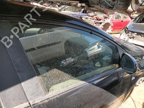 Used Front right door window Front right door window 39077085 39077085