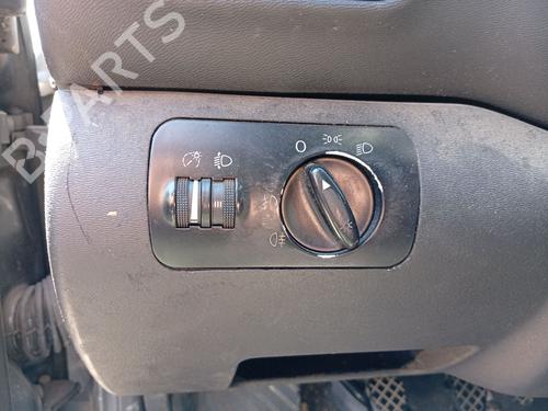 Hovedlysbryter Hovedlysbryter AUDI A3 (8L1) 1.9 TDI (130 hp) 36406741 36406741