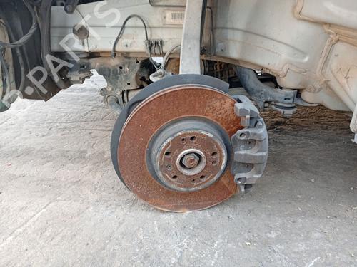 Used Left front steering knuckle MERCEDES-BENZ M-CLASS (W164) [2005-2012]  32664249