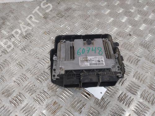 engine-control-unit-ecu-citroen-c3-ii-sc_-2009-39747626 main image