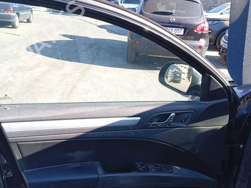 Rudehejsemekanisme ventre foran Rudehejsemekanisme ventre foran SKODA SUPERB II Estate (3T5) 2.0 TDI 16V (140 hp) 37604070 37604070