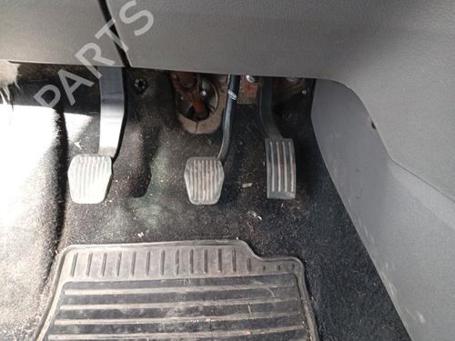 Used Pedal Pedal 36801239 36801239