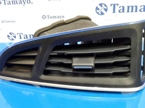 Used Air vent FORD FOCUS III 1.6 TDCi (115 hp) 11647789