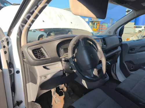 Used Dashboard Dashboard PEUGEOT EXPERT Van (V_) 2.0 BlueHDi 120 (122 hp) 40044634 40044634
