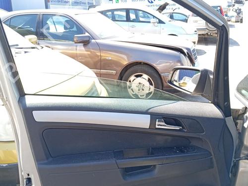Rudehejsemekanisme ventre foran Rudehejsemekanisme ventre foran OPEL ZAFIRA / ZAFIRA FAMILY B (A05) 1.9 CDTI (M75) (120 hp) 35962649 35962649