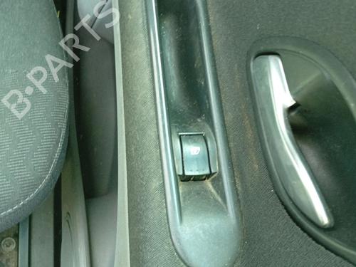 venstre-bagtil-elrude-kontakt-renault-espace-iv-jk01_-2002-36038089 main image