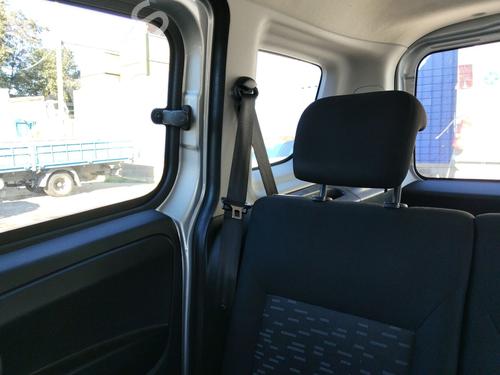 Used Rear left seatbelt Rear left seatbelt OPEL COMBO Box Body/MPV (X12) 1.3 CDTI (B05) (95 hp) 39945232 39945232