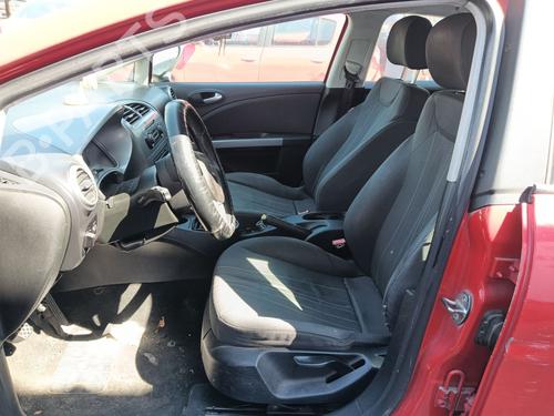 Injector SEAT LEON (1P1) 1.6 TDI | BP37080589M100 - Image 16