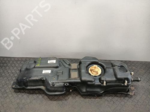 Used Fuel tank Fuel tank LAND ROVER DISCOVERY IV (L319) 3.0 SDV6 4x4 (256 hp) 33335268 33335268